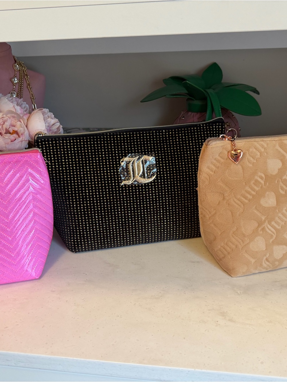 Juicy Couture Amazing set of 3 NWT Zipper Cases w Gold Logo Tan Pink Glitter - Picture 8 of 12